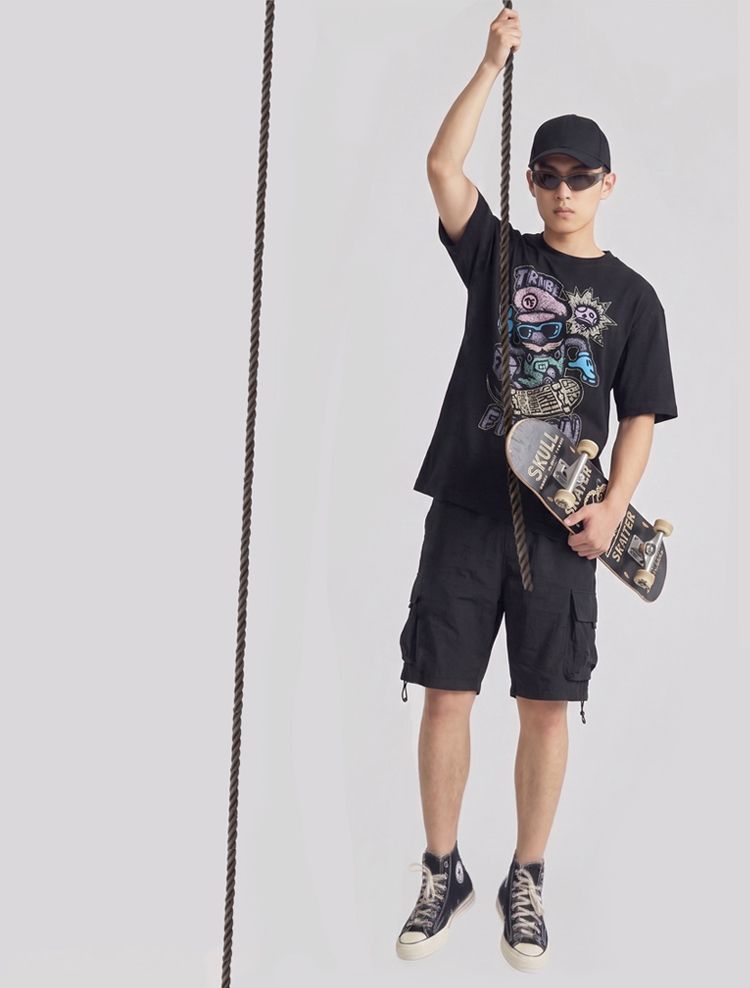 BLACK <br> T-SHIRTS